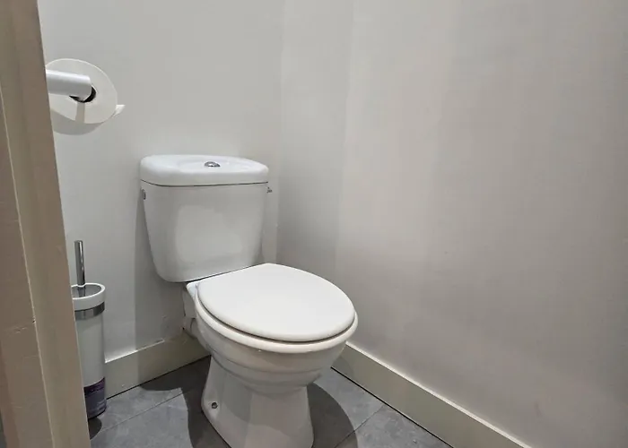 شقة Le Coeur De Secteur Arenes Parking Offert ! نيم