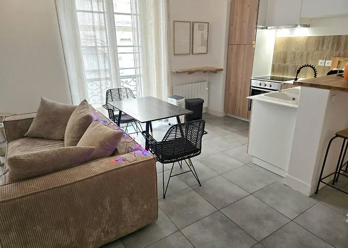 Le Coeur De Secteur Arenes Parking Offert ! *